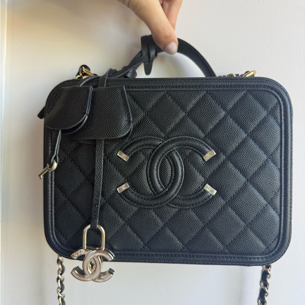 CHANEL Black Quilted Crossbody Bag